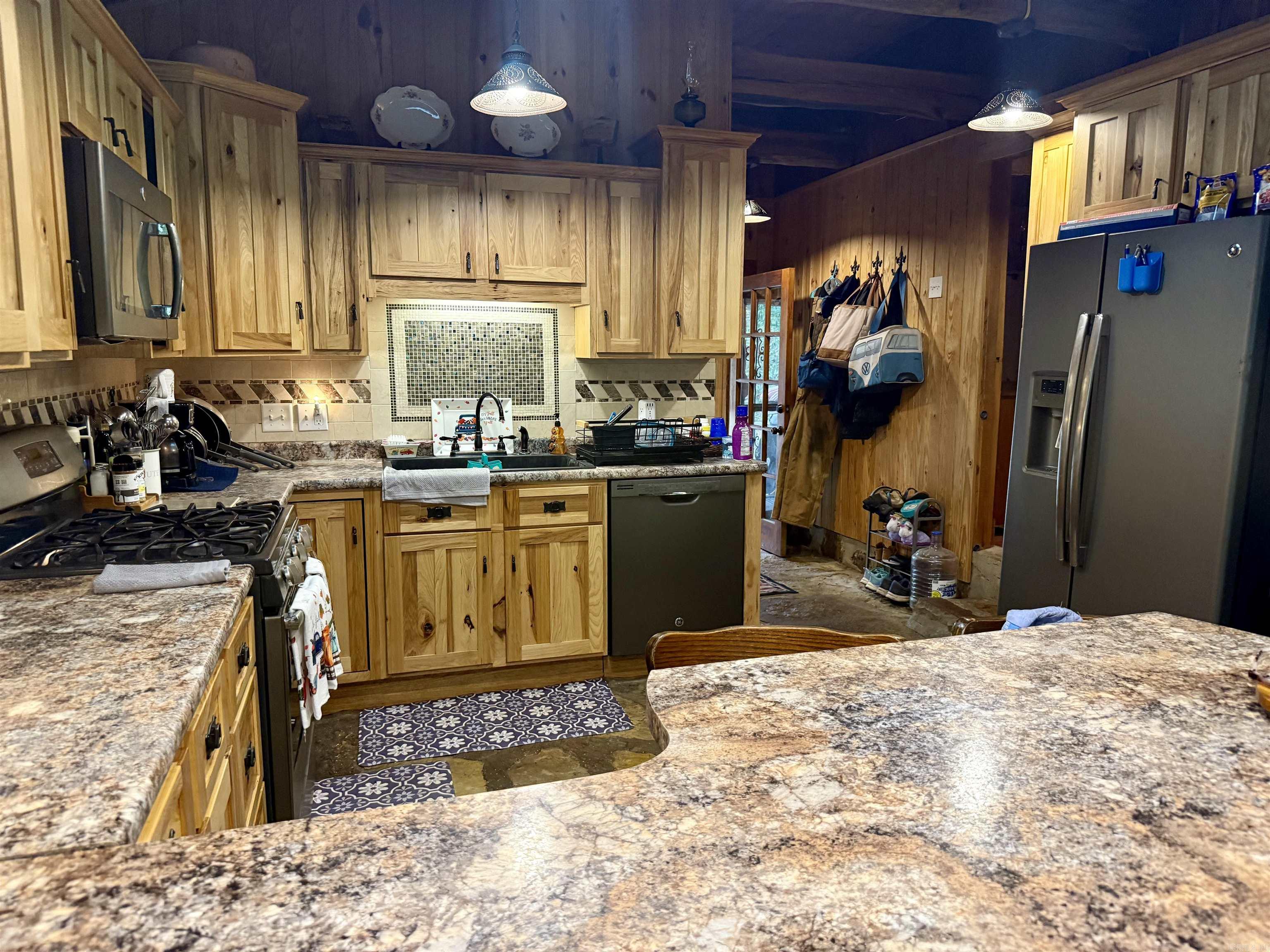 702 Fox Run Trail