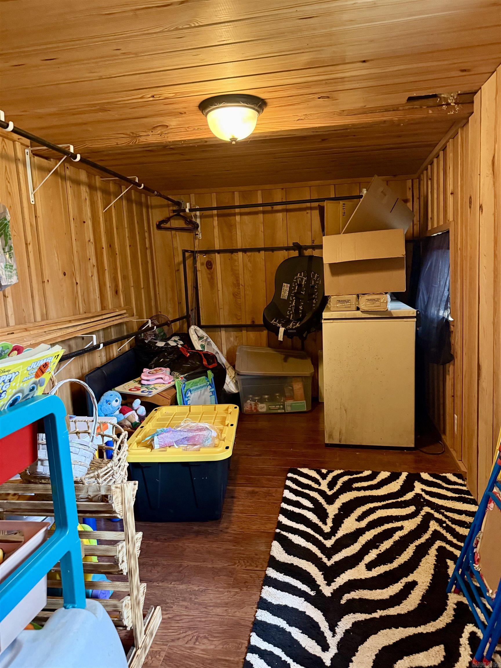 702 Fox Run Trail