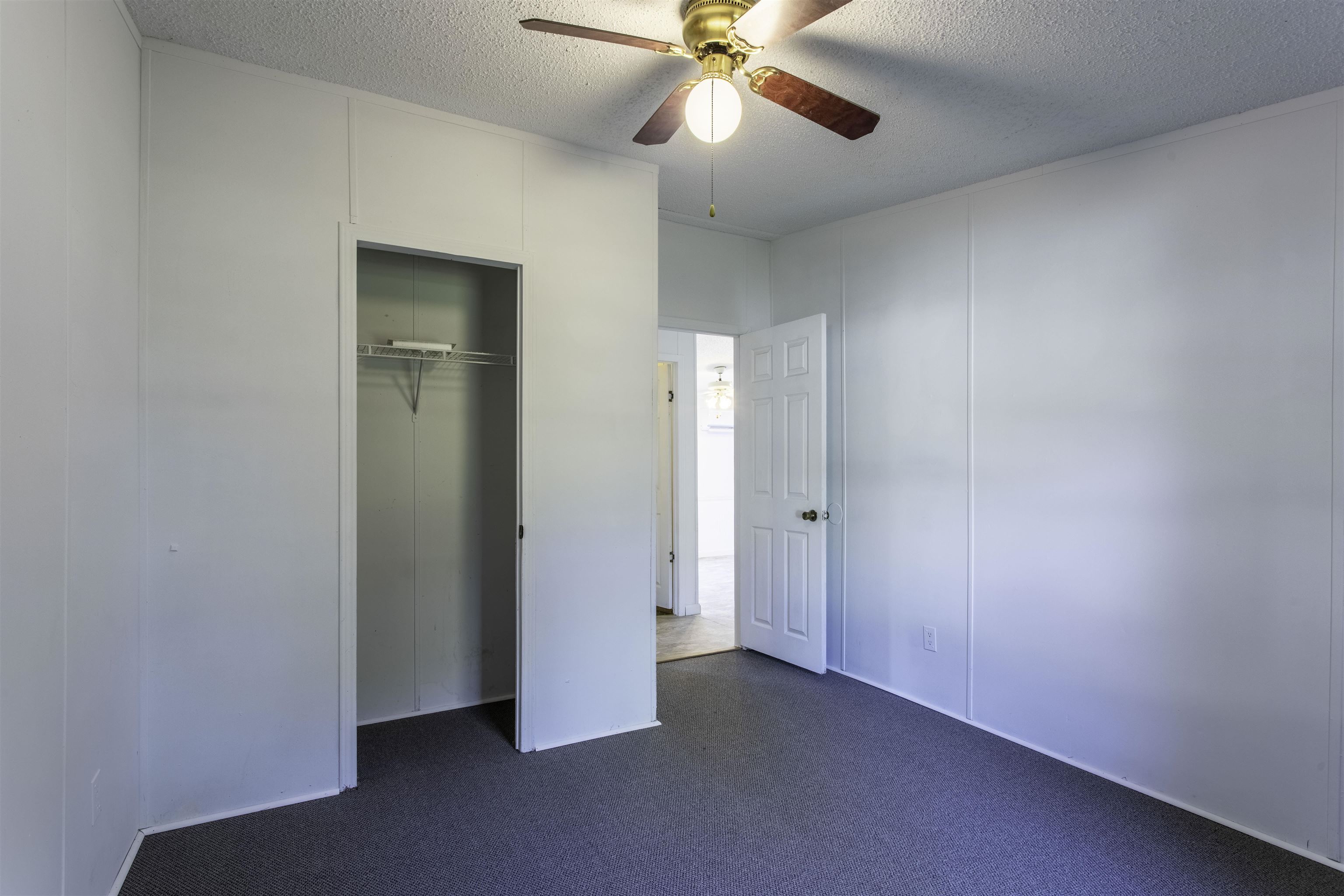 133 N Walnut St