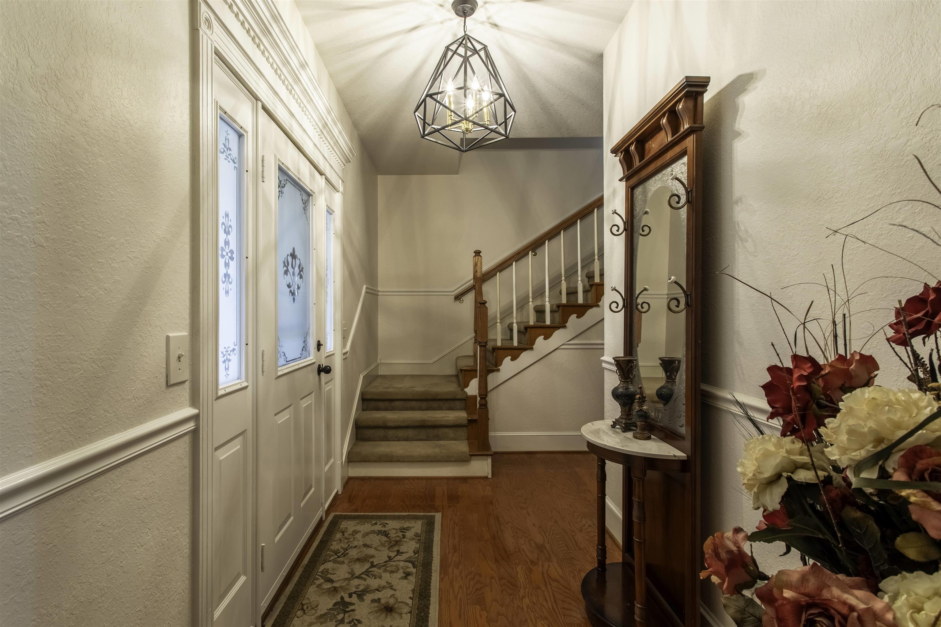 121 Lawrence Road 245