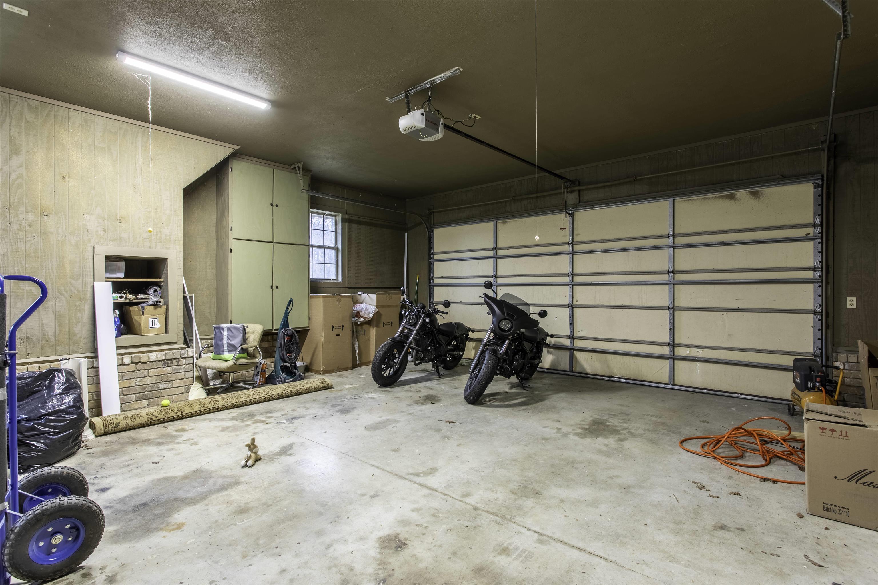 121 Lawrence Road 245