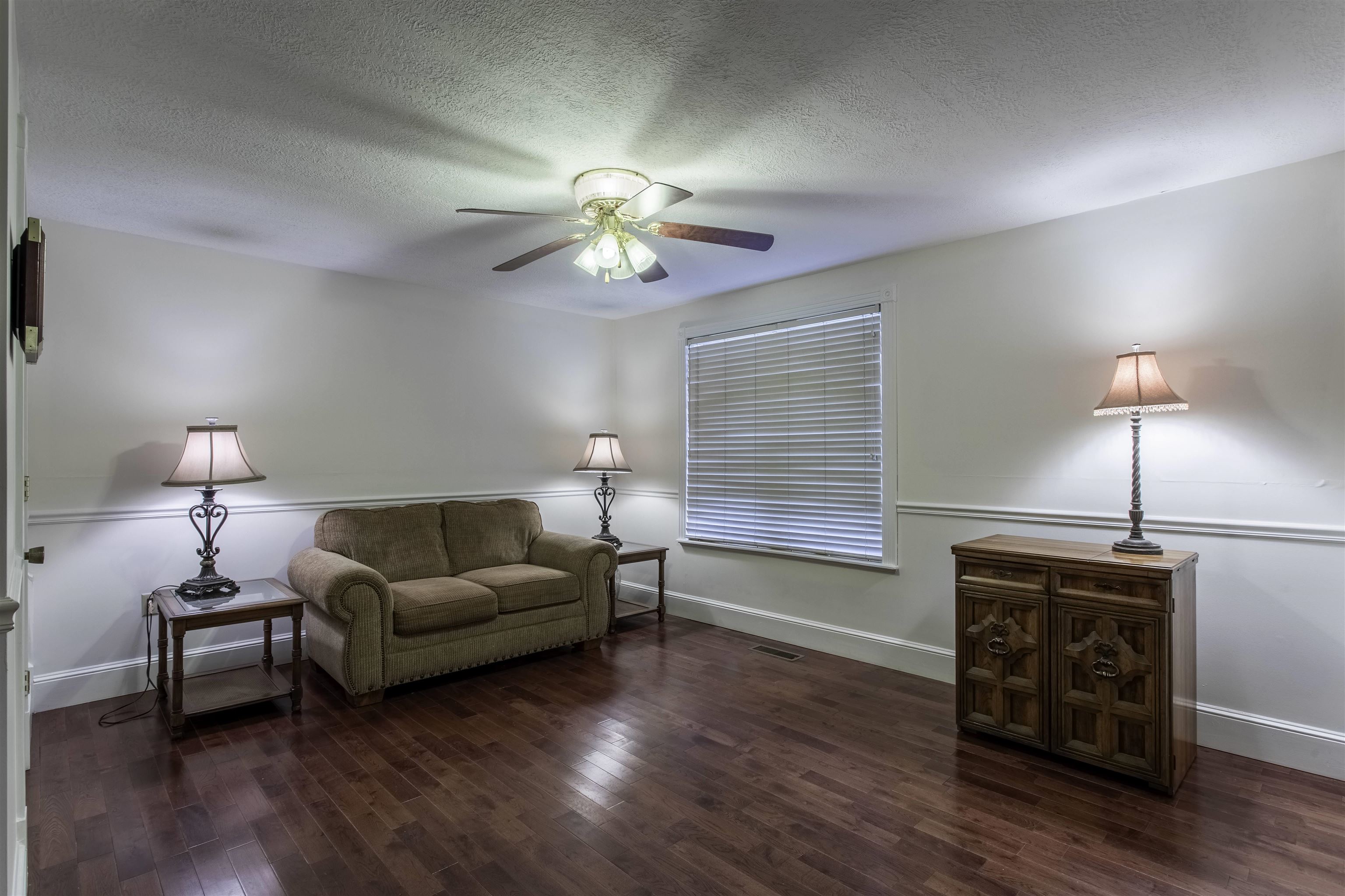 121 Lawrence Road 245