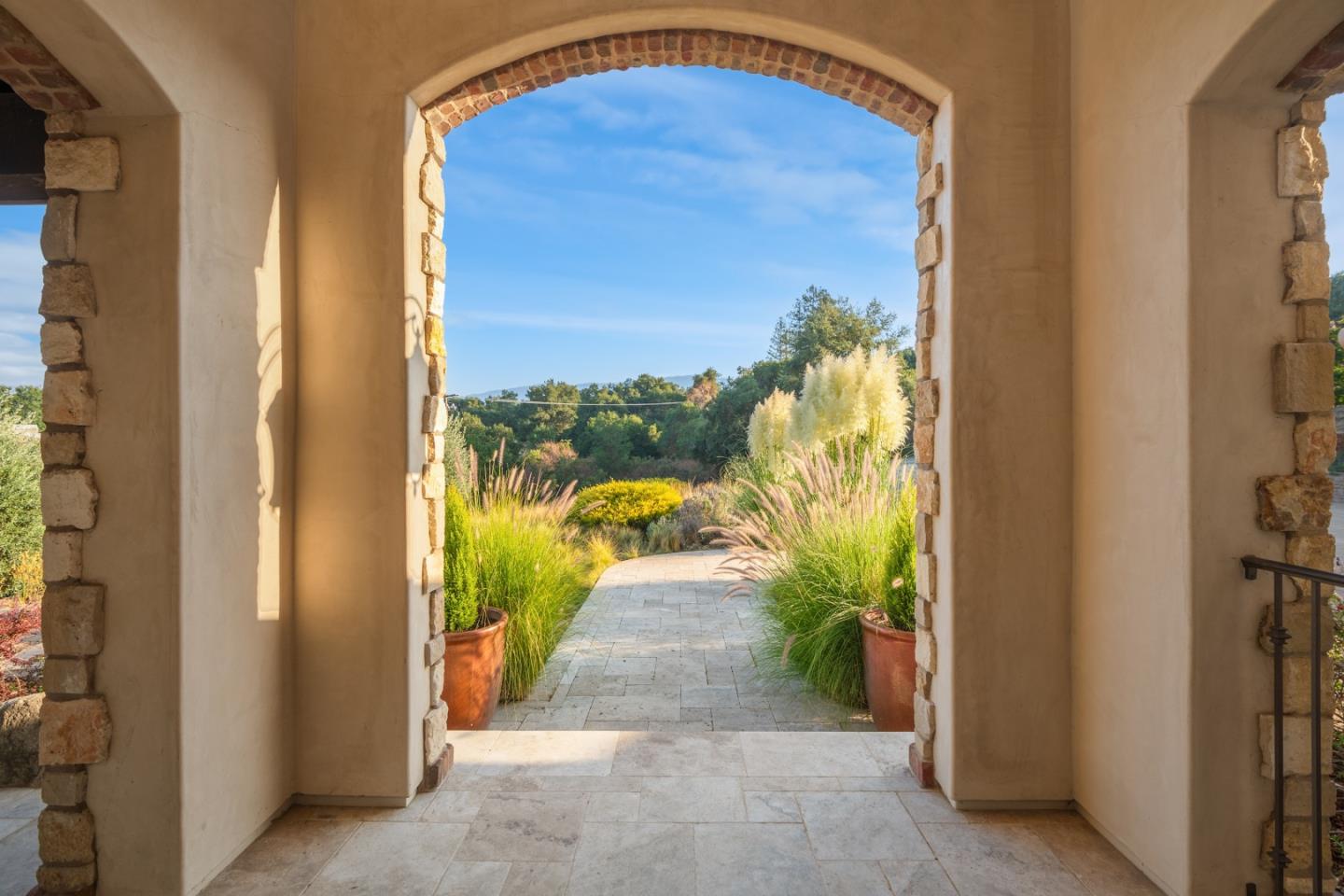 12872 Pheasant Ridge Road