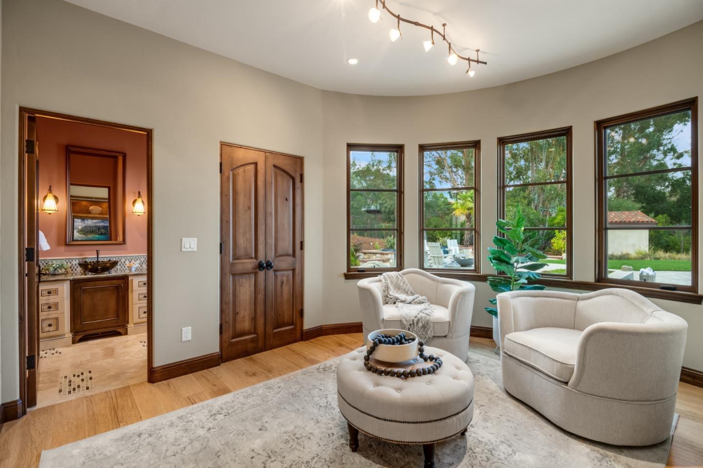 12872 Pheasant Ridge Road