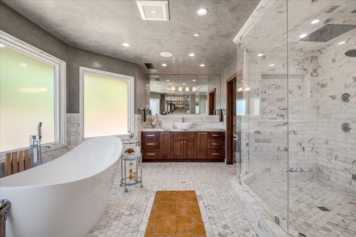 16491 S Kennedy Road