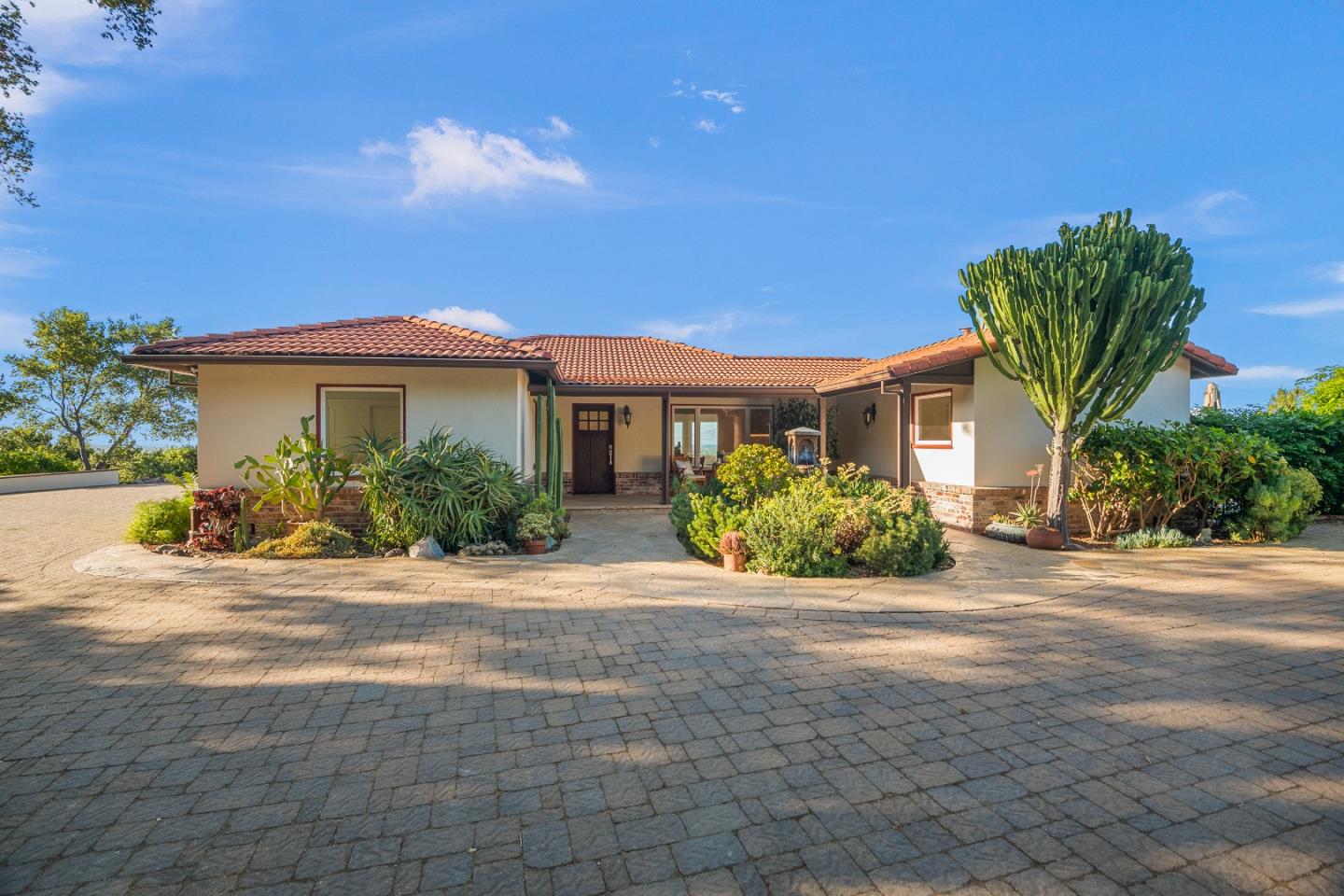 16060 Greenridge TER