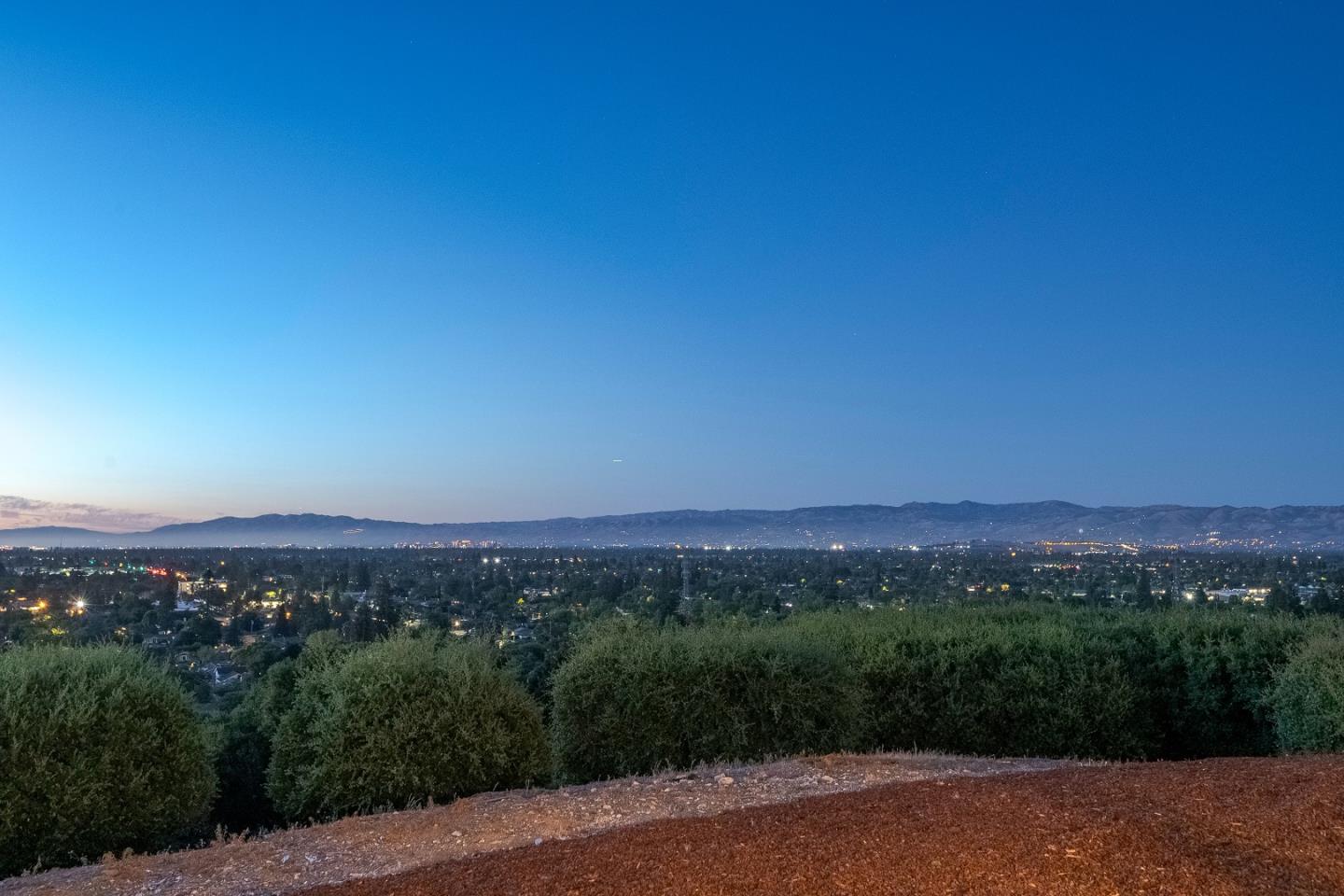 16060 Greenridge TER