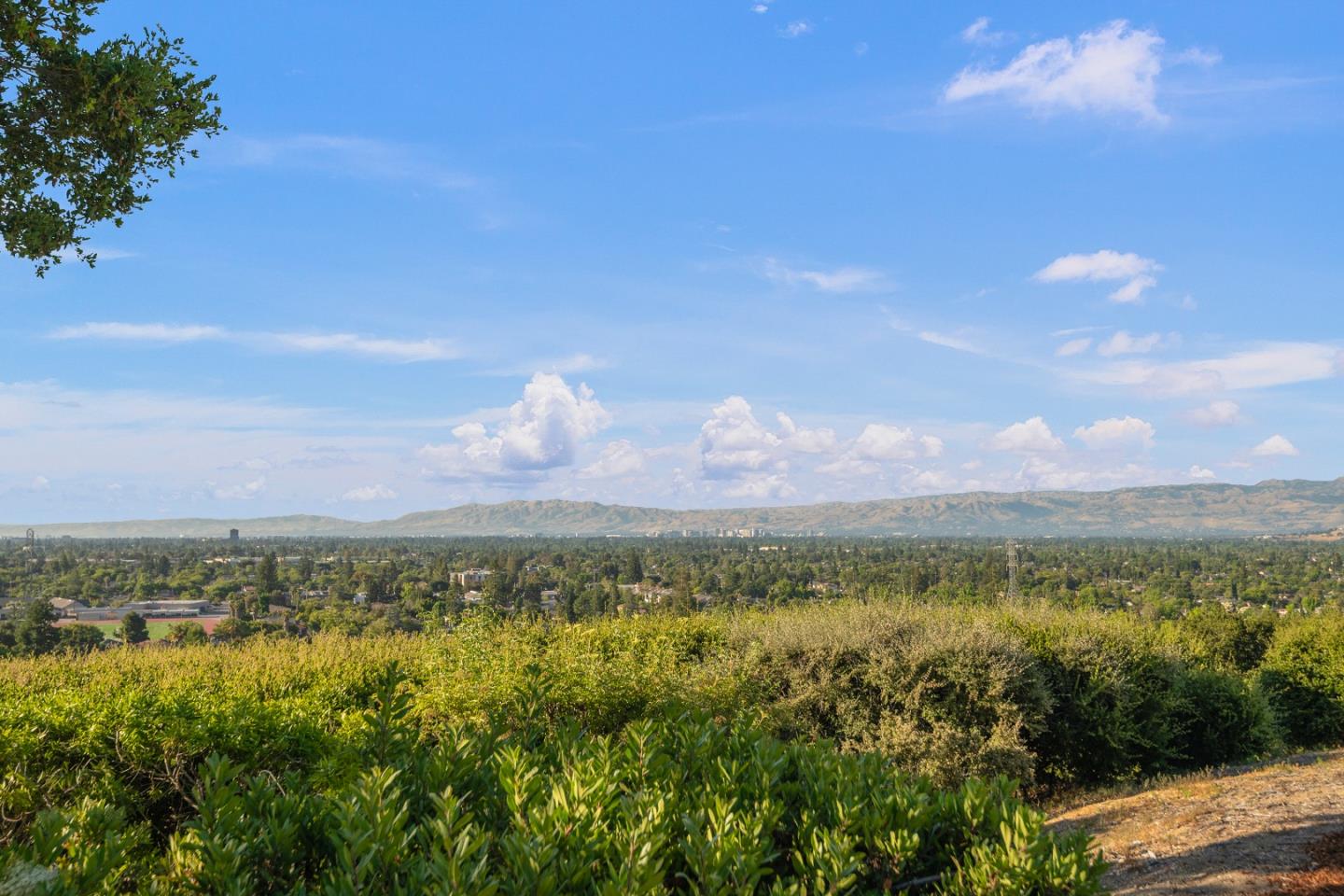 16060 Greenridge TER