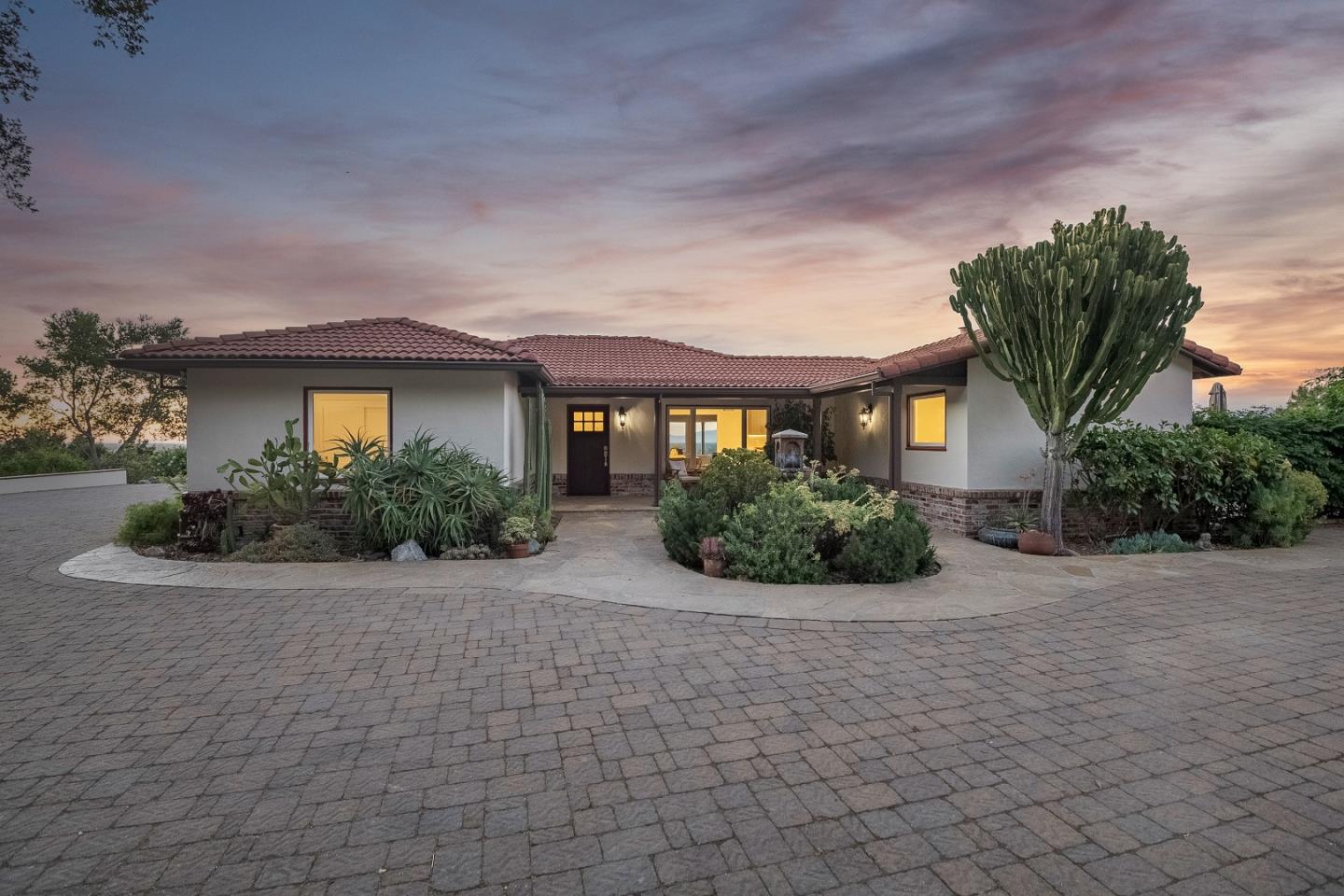 16060 Greenridge TER