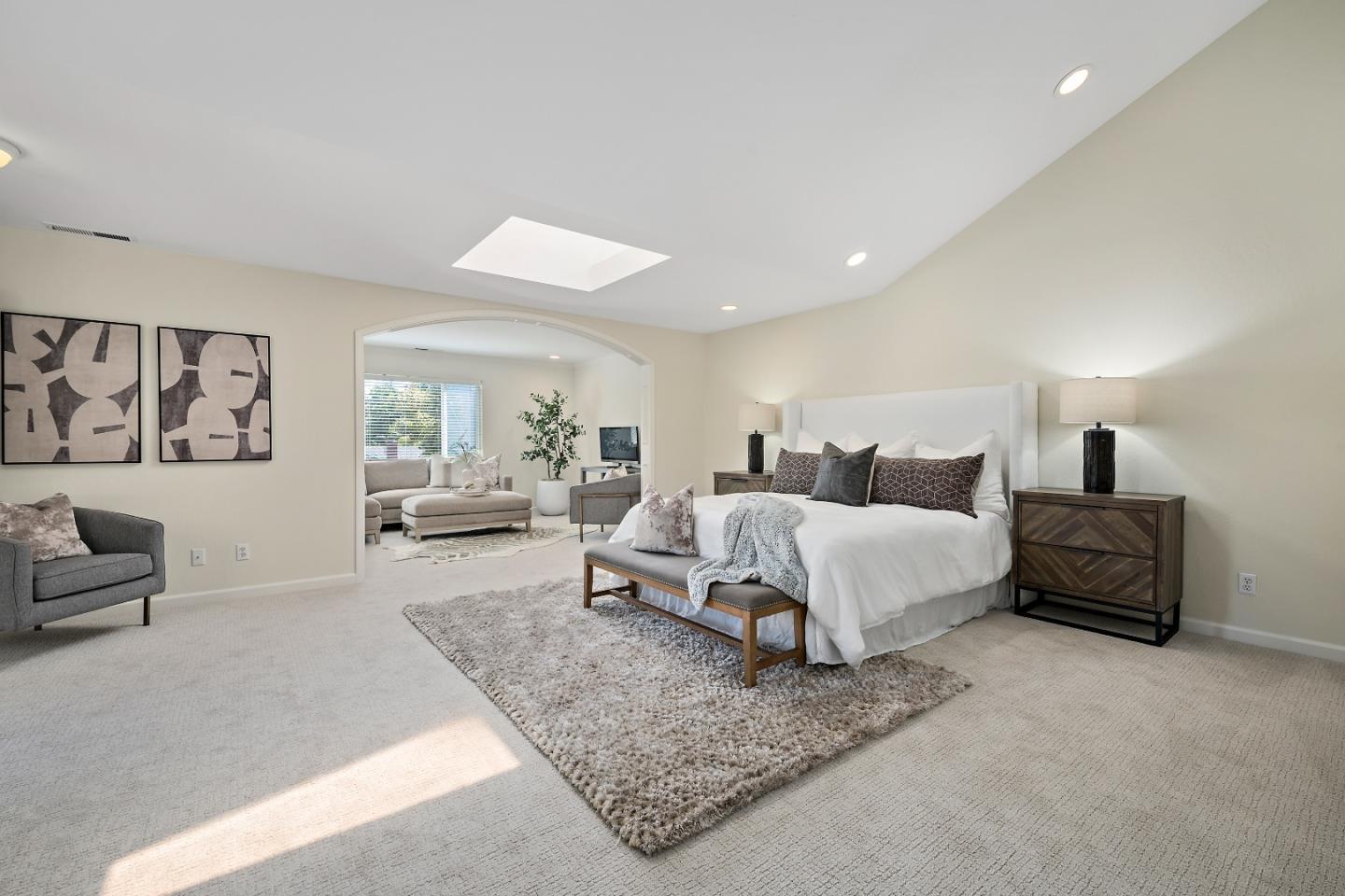 1629 Cherry AVE