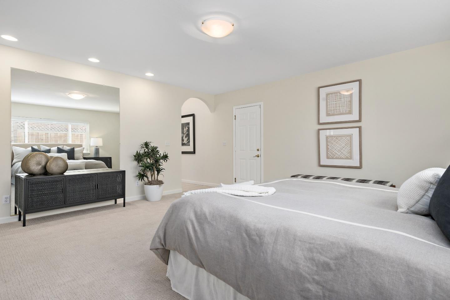 1629 Cherry AVE