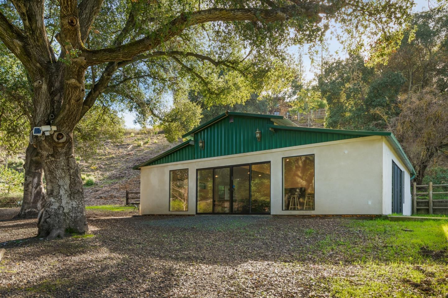 13398 Pierce RD