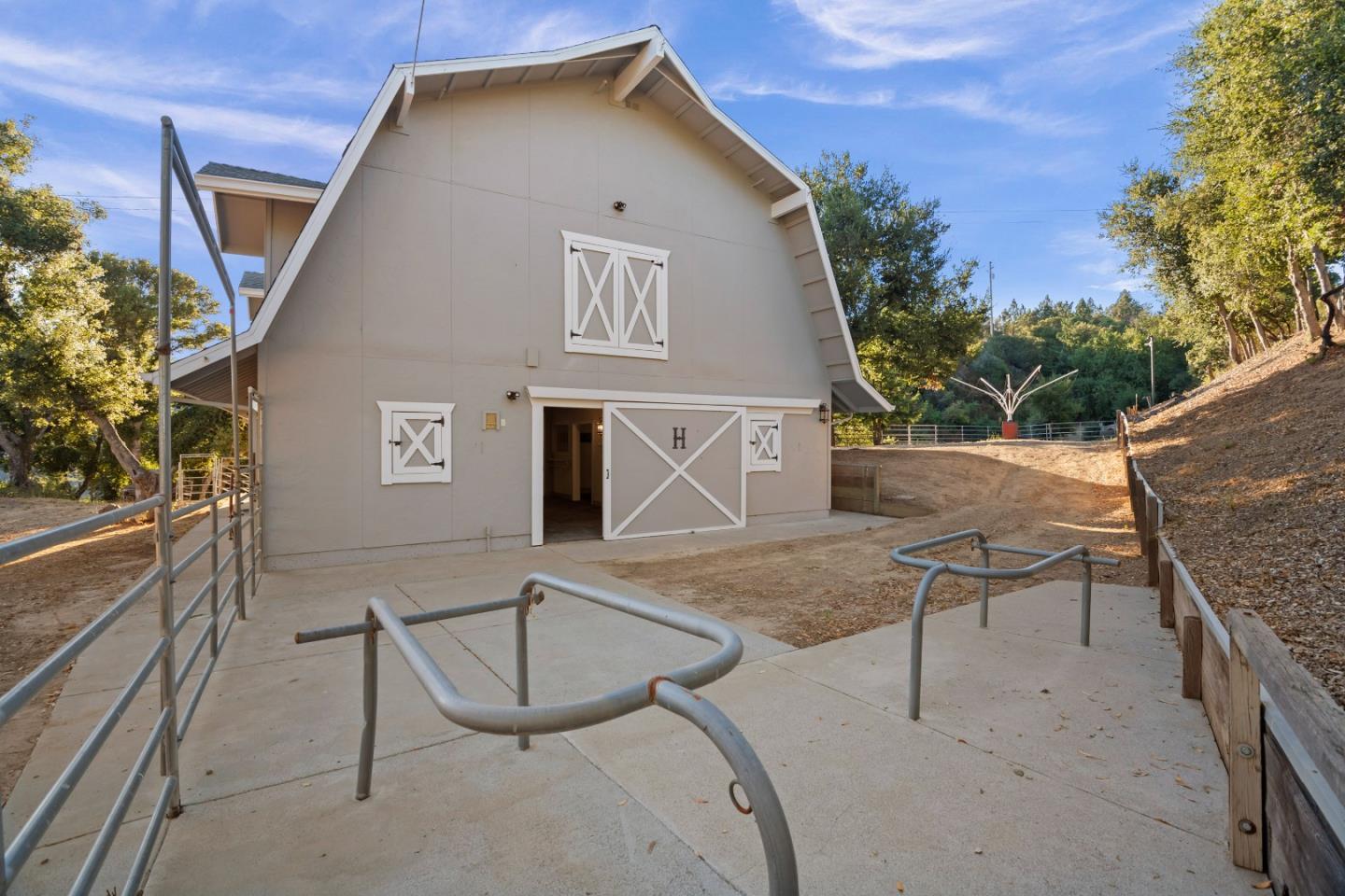 19520 Montevina RD