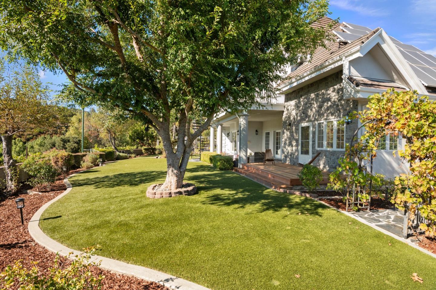 19520 Montevina RD