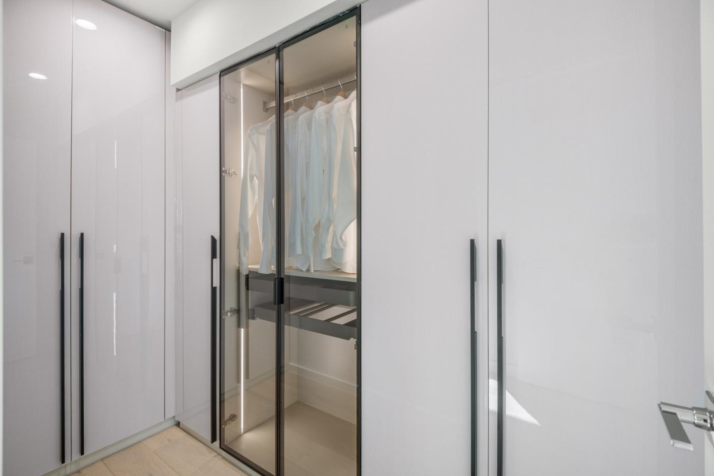 10149 S Foothill BLVD