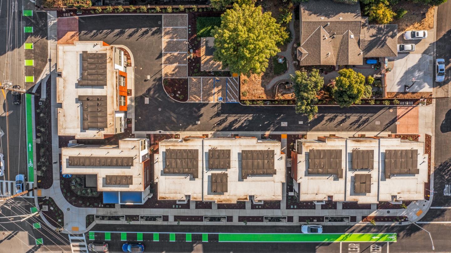 10149 S Foothill BLVD