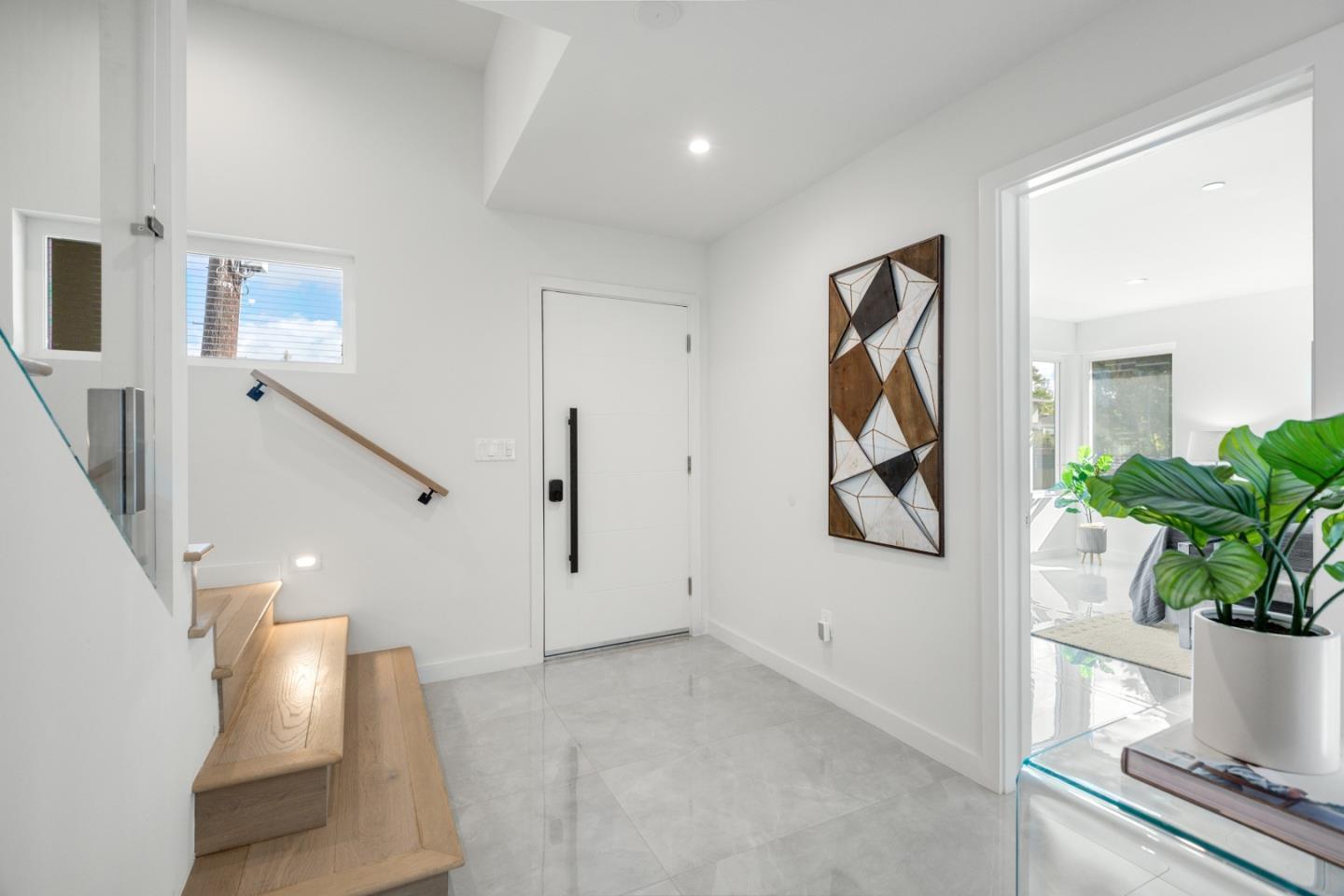 10149 S Foothill BLVD