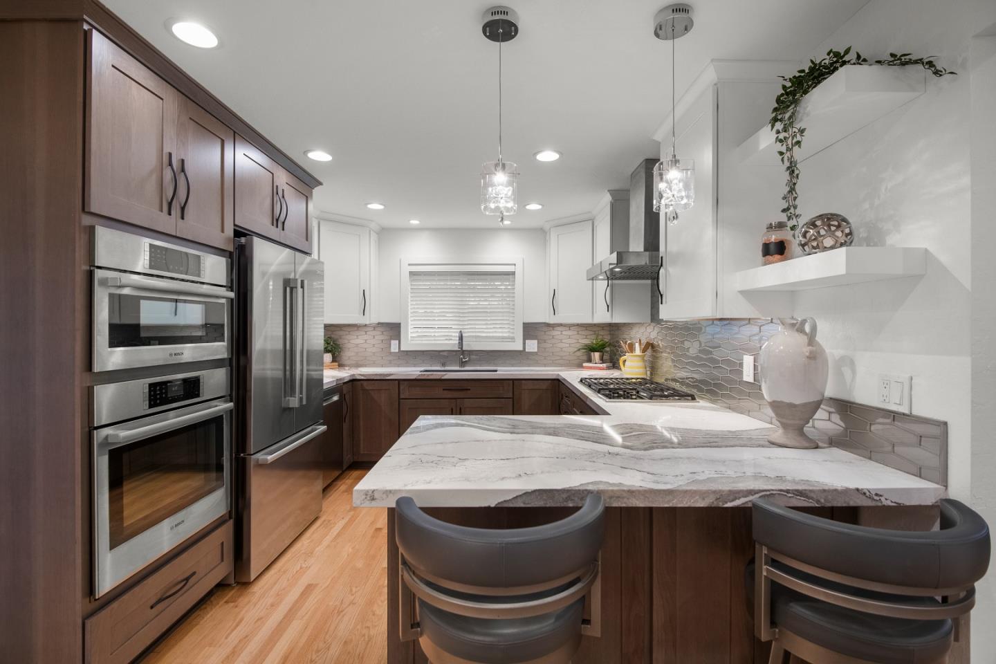 4012 Laurelglen CT