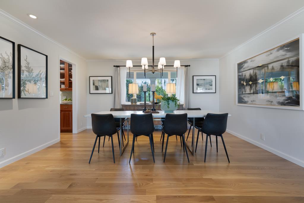 1455 Redwood Drive