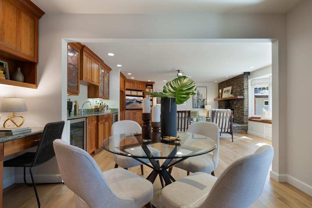 1455 Redwood Drive