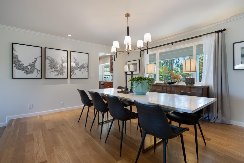1455 Redwood Drive
