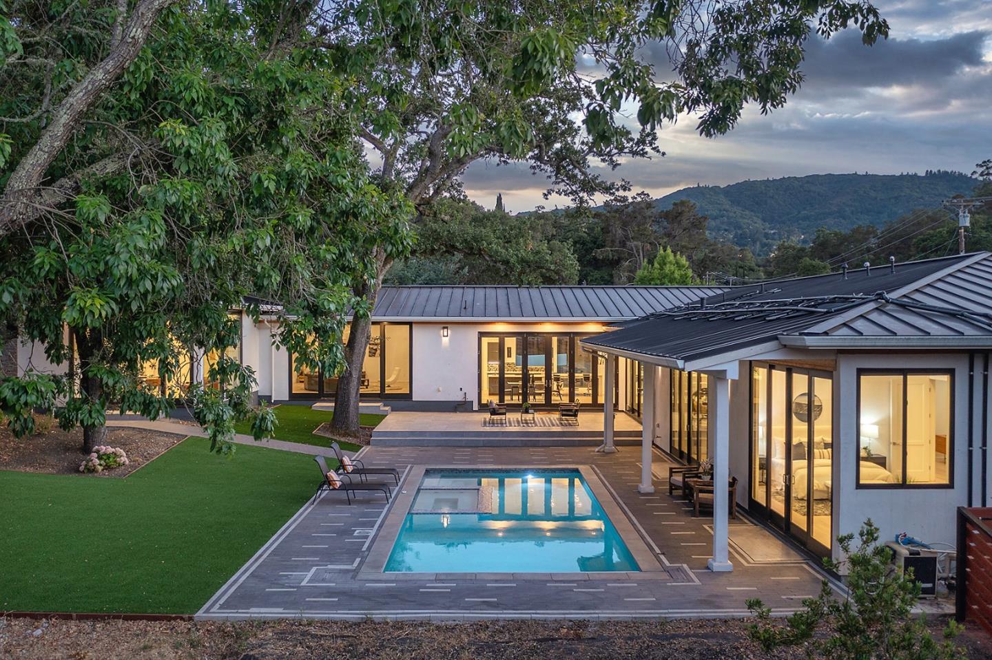 18305 Constitution Avenue