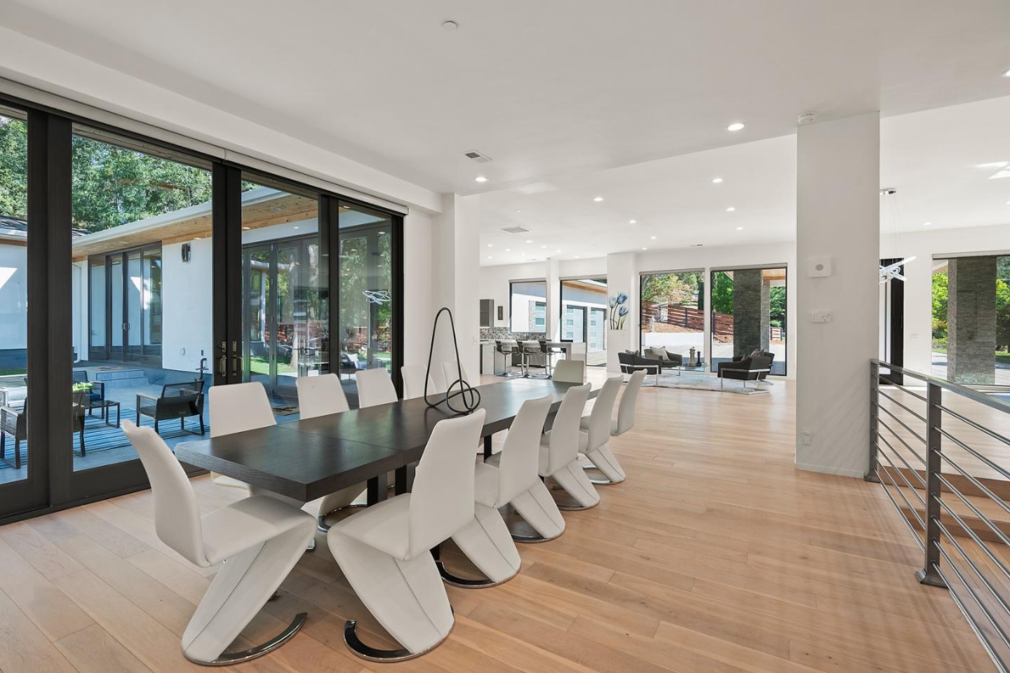 18305 Constitution Avenue