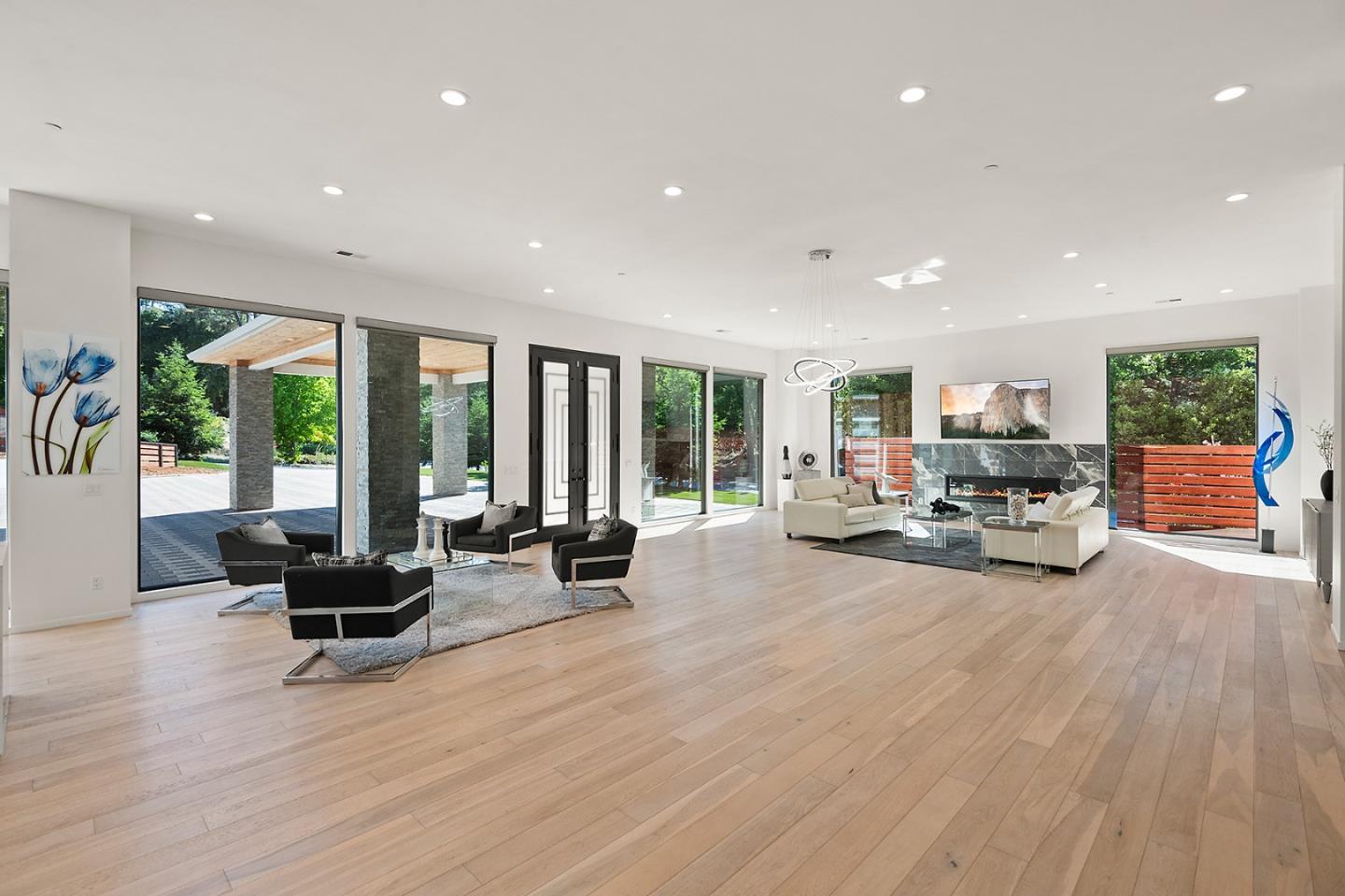 18305 Constitution Avenue