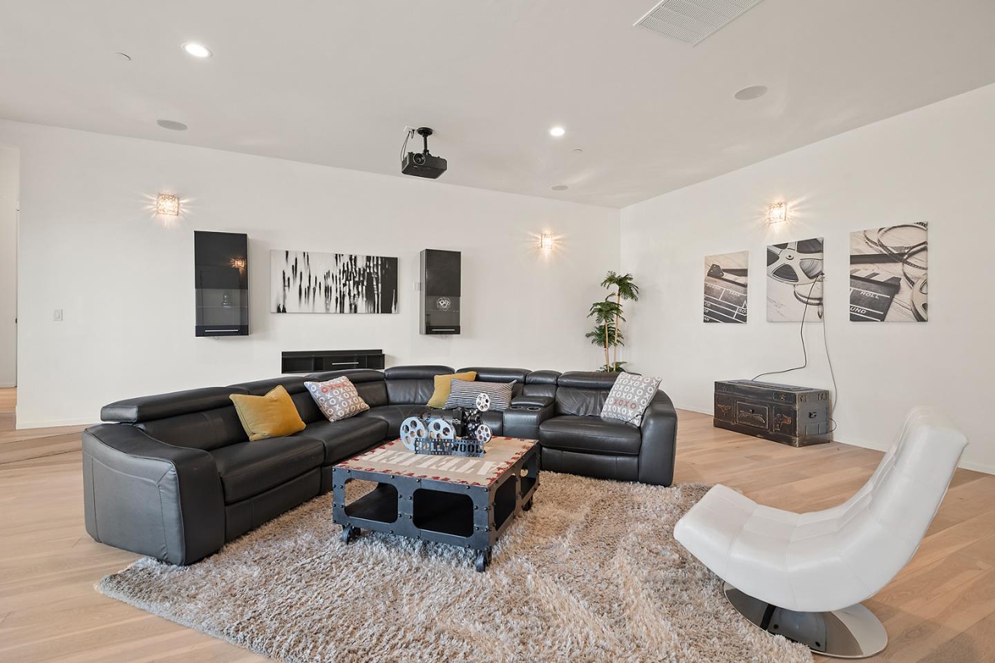 18305 Constitution Avenue