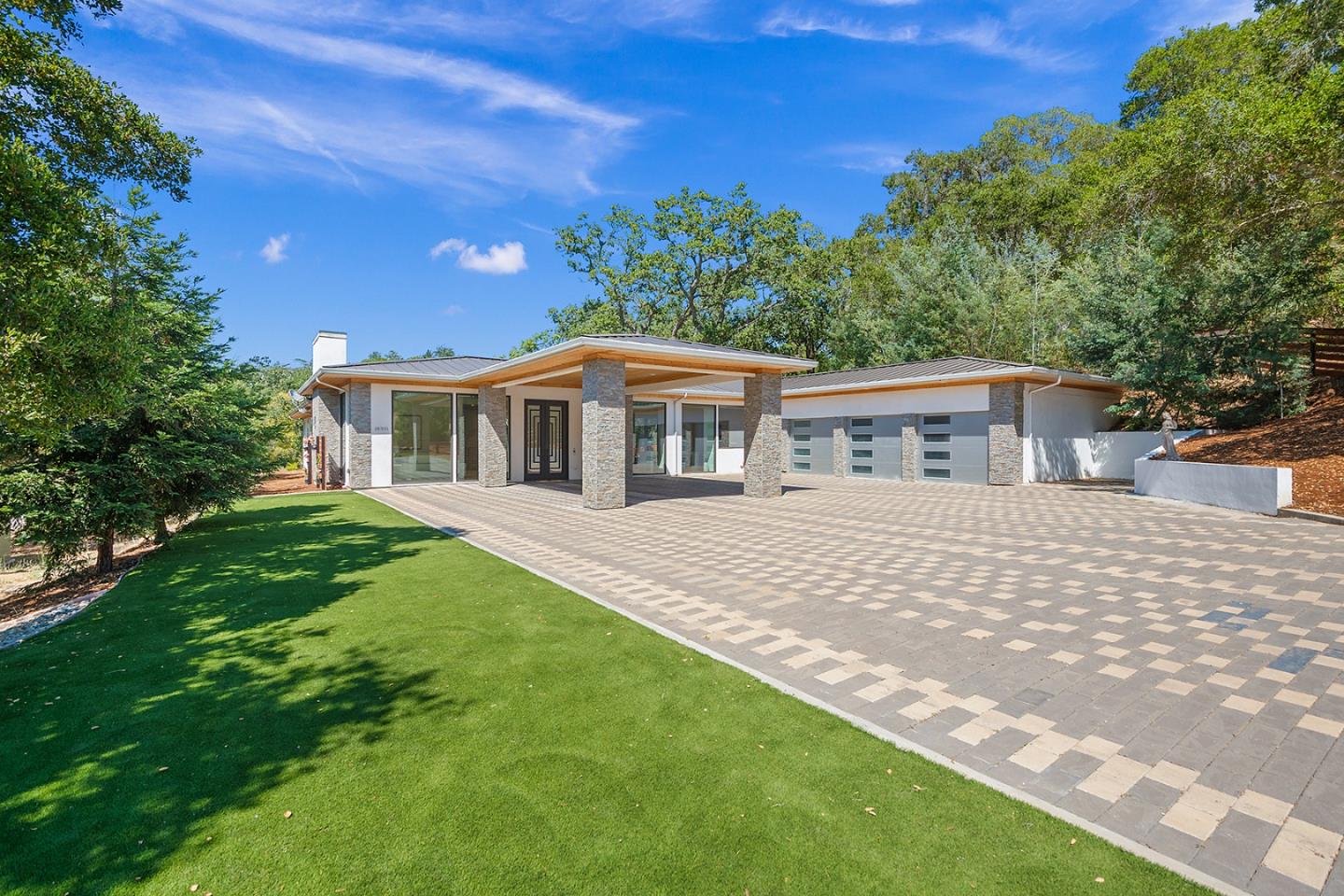 18305 Constitution Avenue