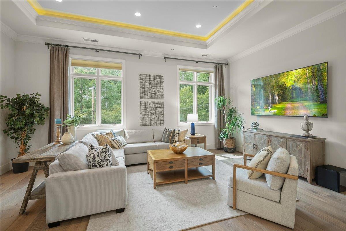 17435 Phillips Avenue