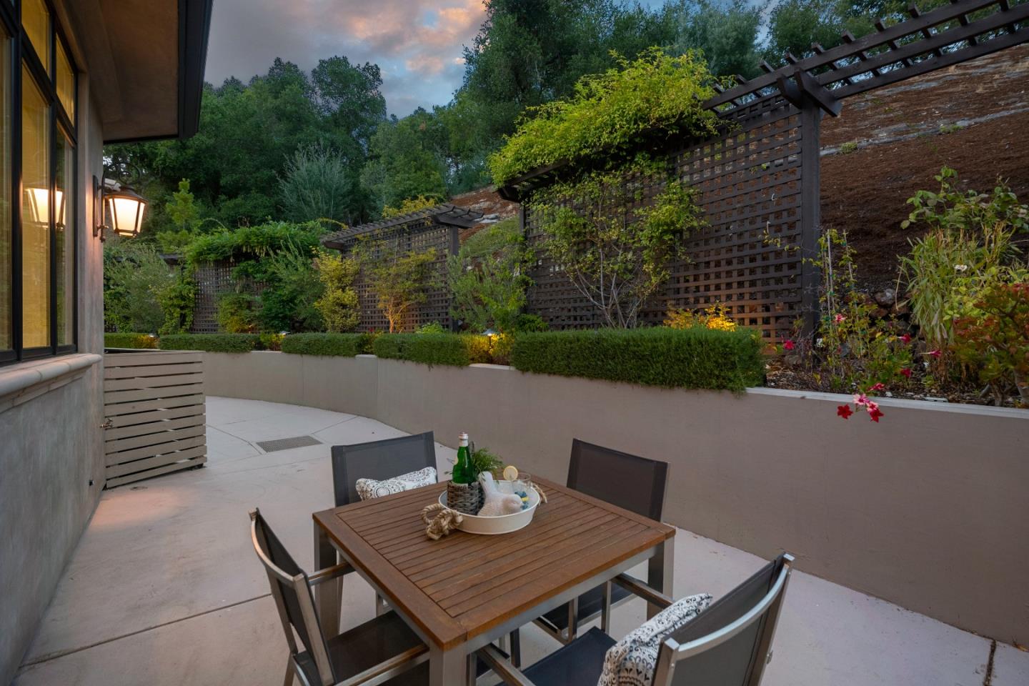 17435 Phillips Avenue