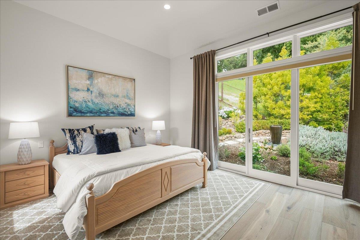 17435 Phillips Avenue