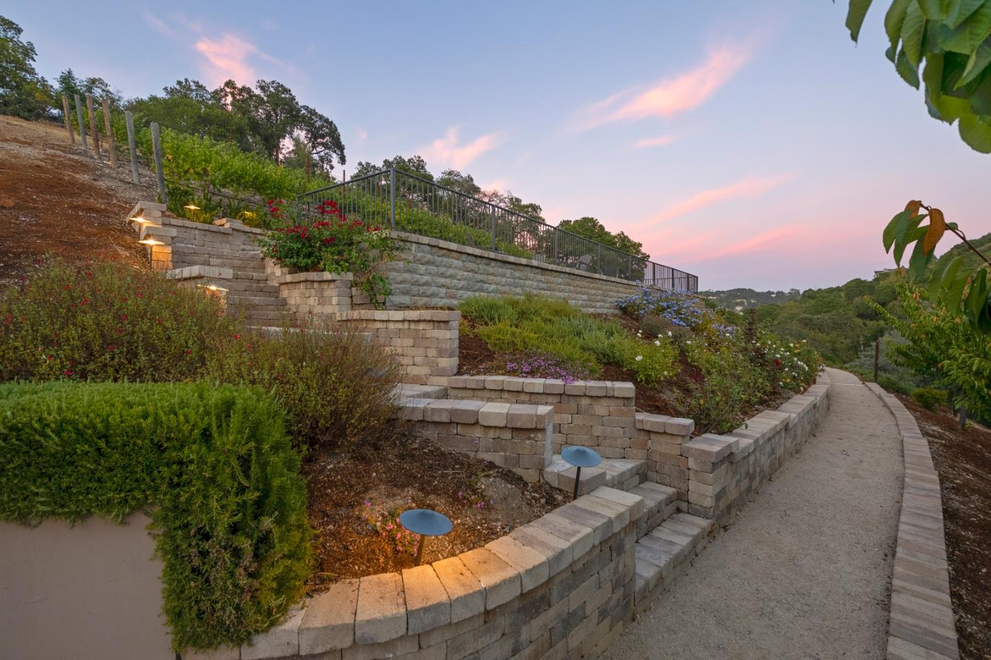 17435 Phillips Avenue