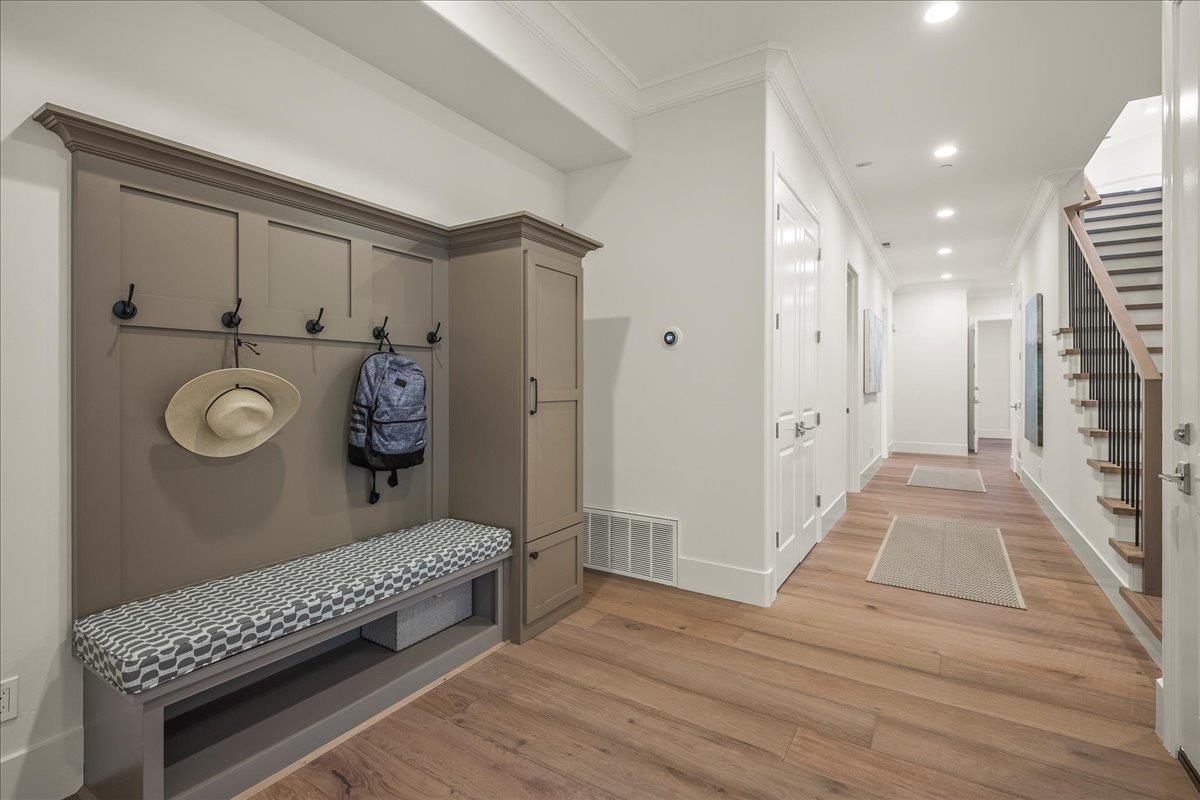 17435 Phillips Avenue