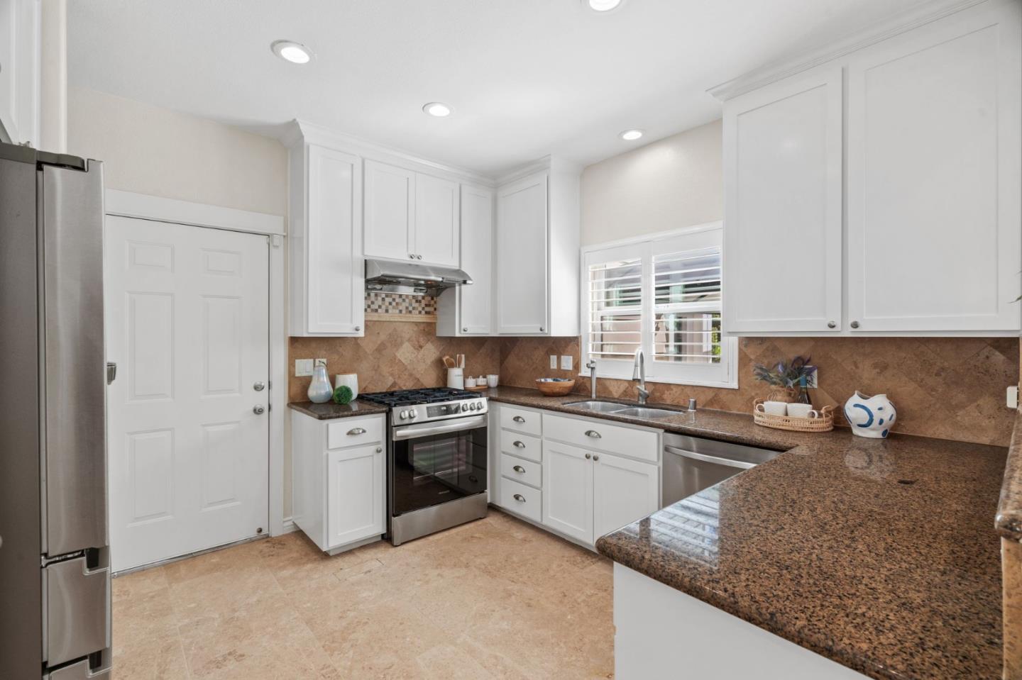 210 Creekside Village Drive