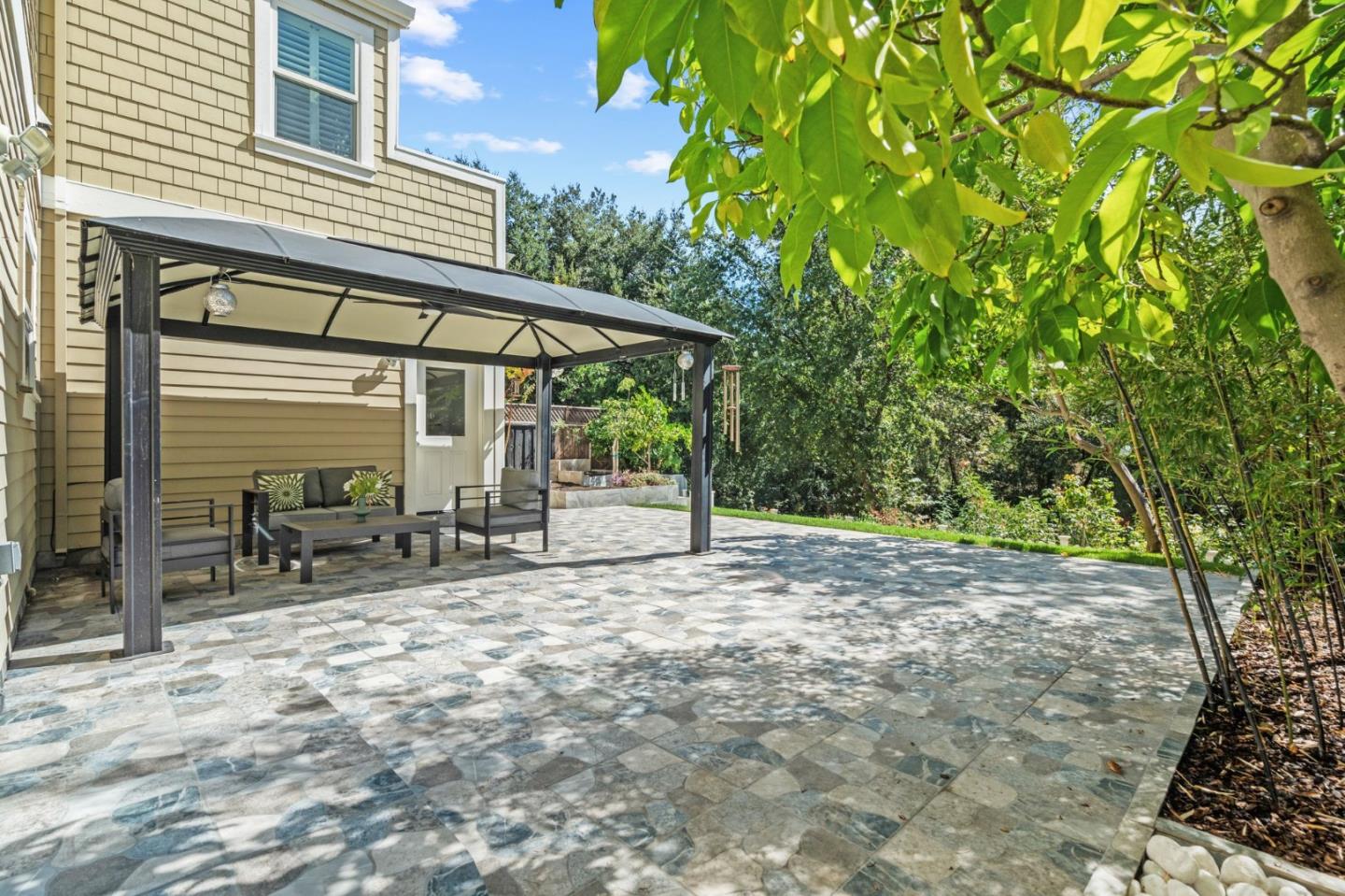 210 Creekside Village Drive