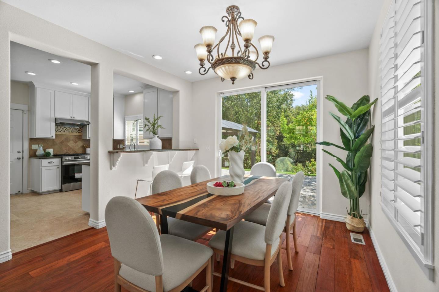 210 Creekside Village Drive