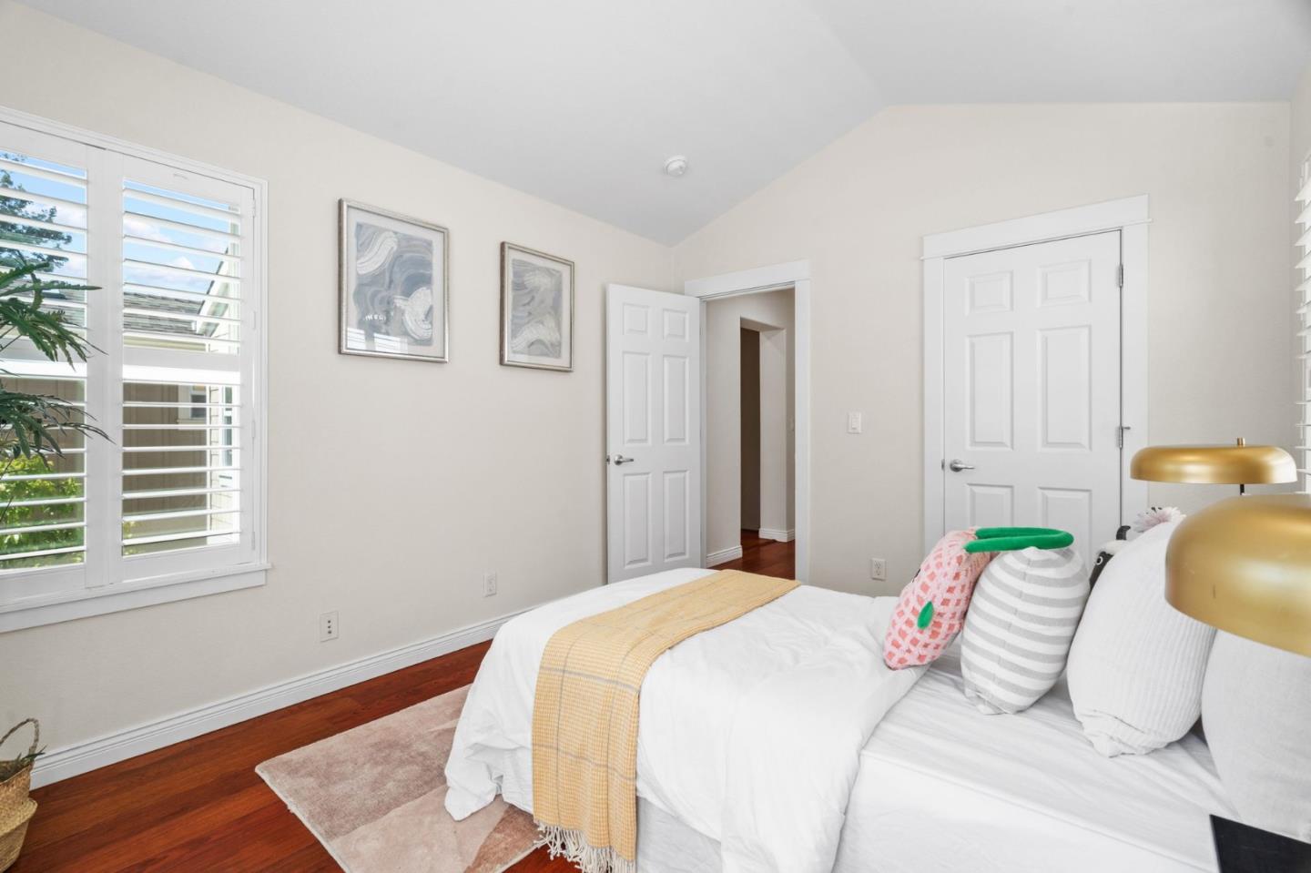 210 Creekside Village Drive