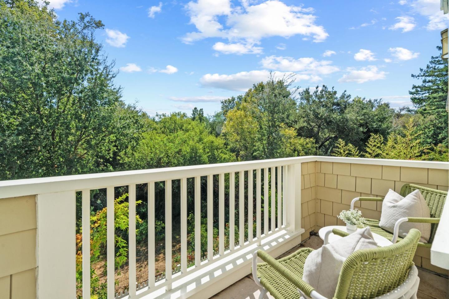 210 Creekside Village Drive