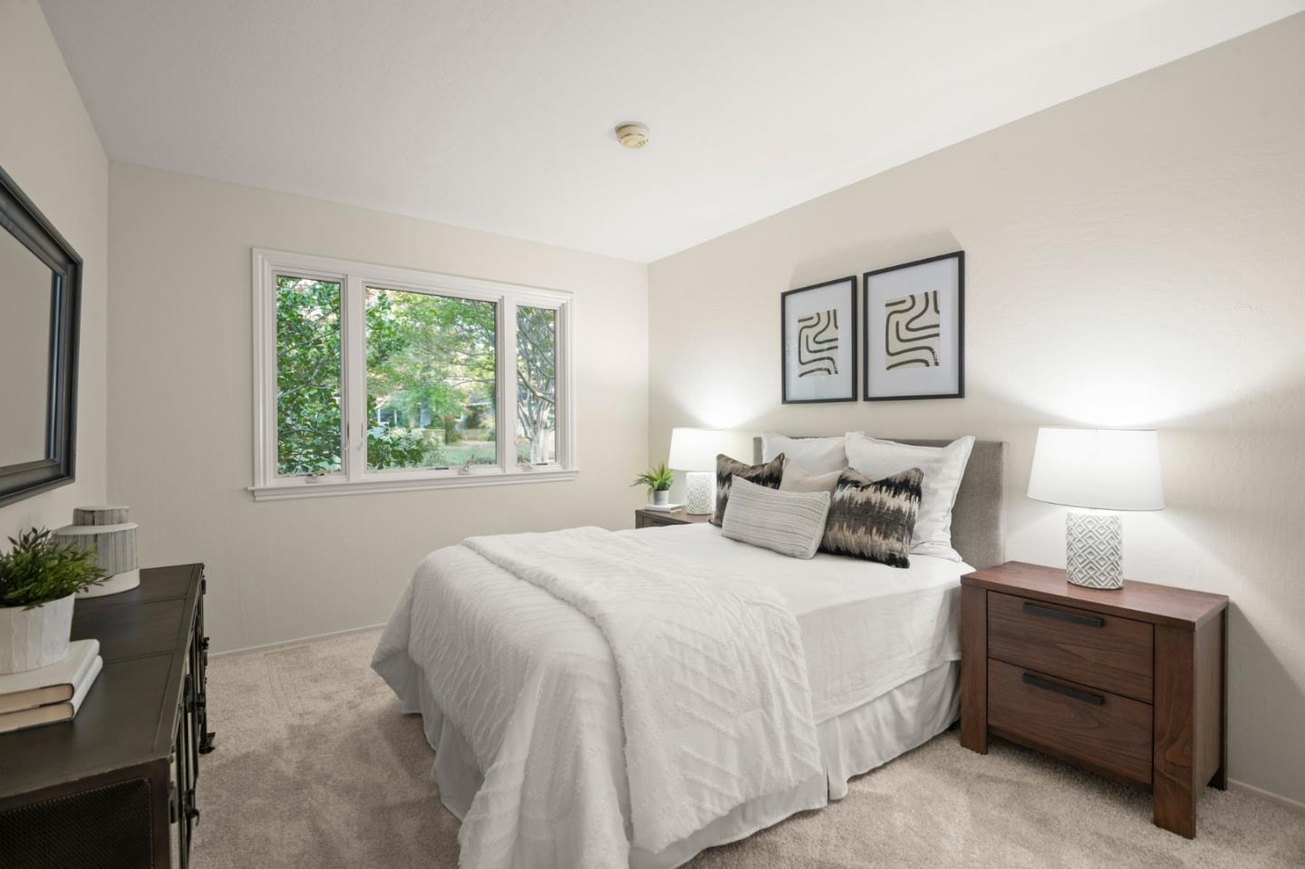 115 Lansberry Court
