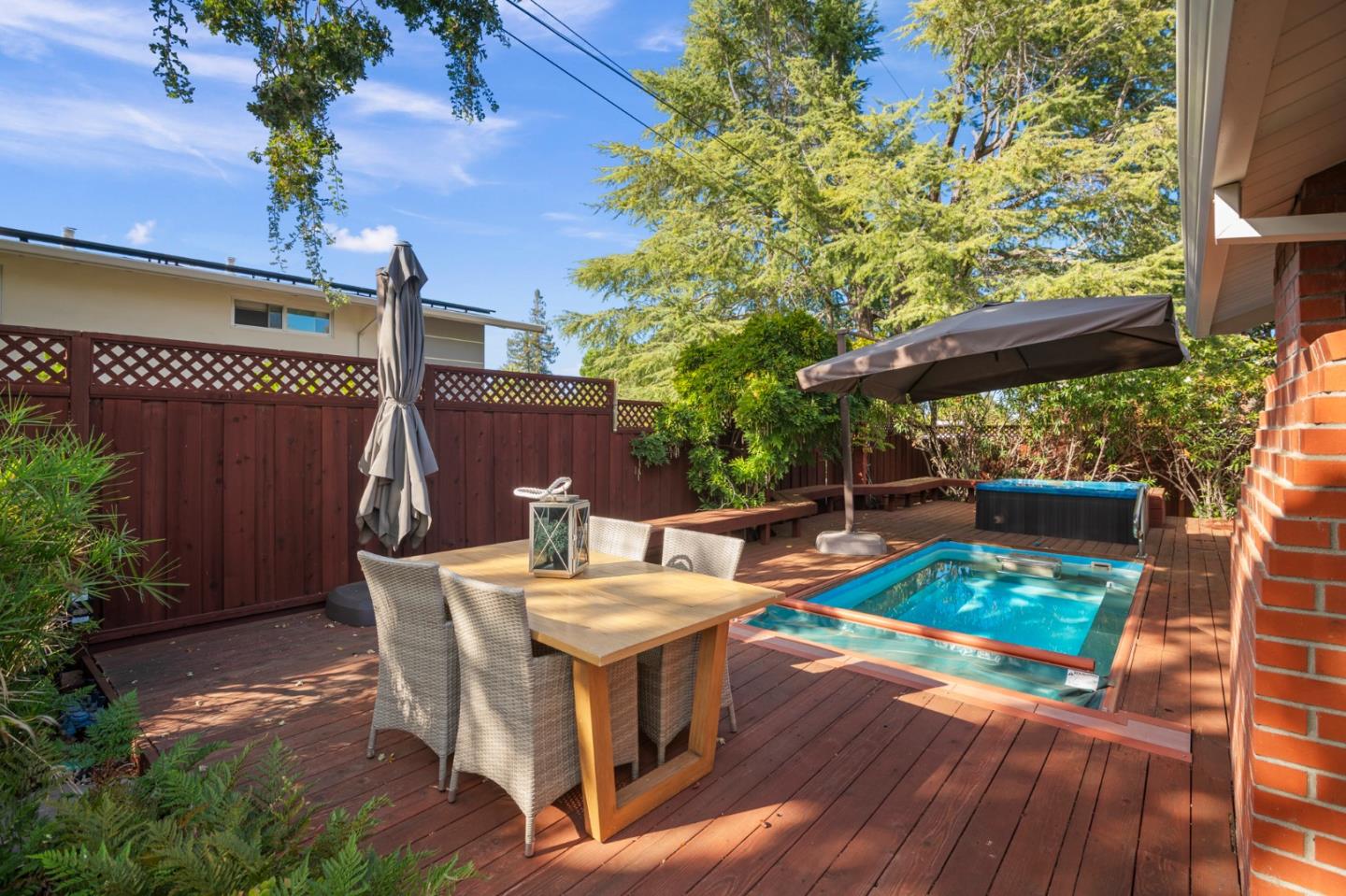 115 Lansberry Court