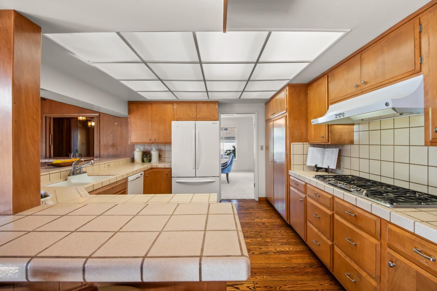 2139 Cedarwood Lane