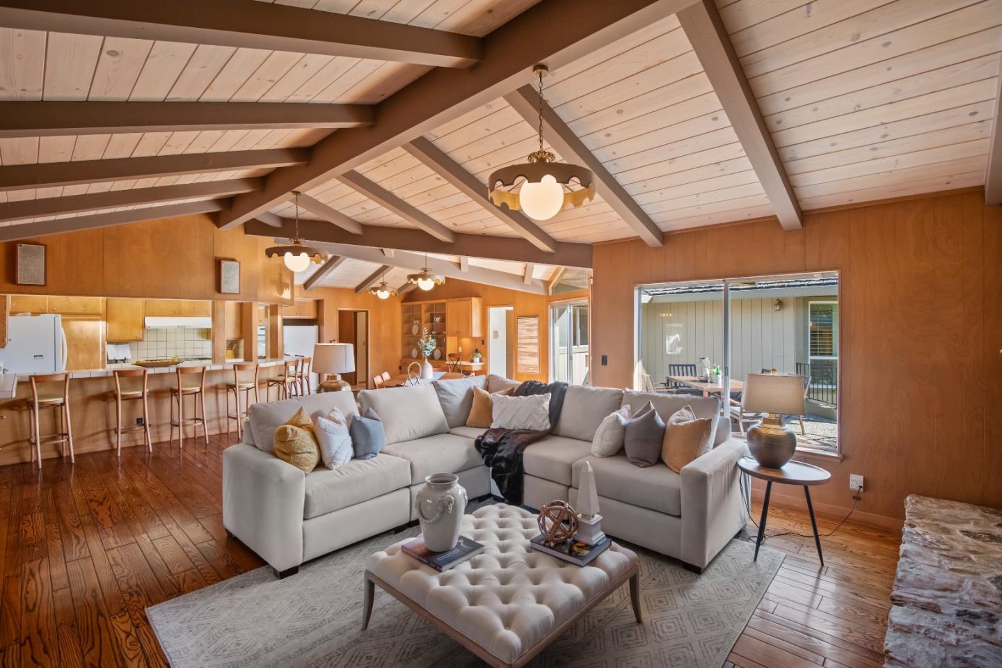 2139 Cedarwood Lane