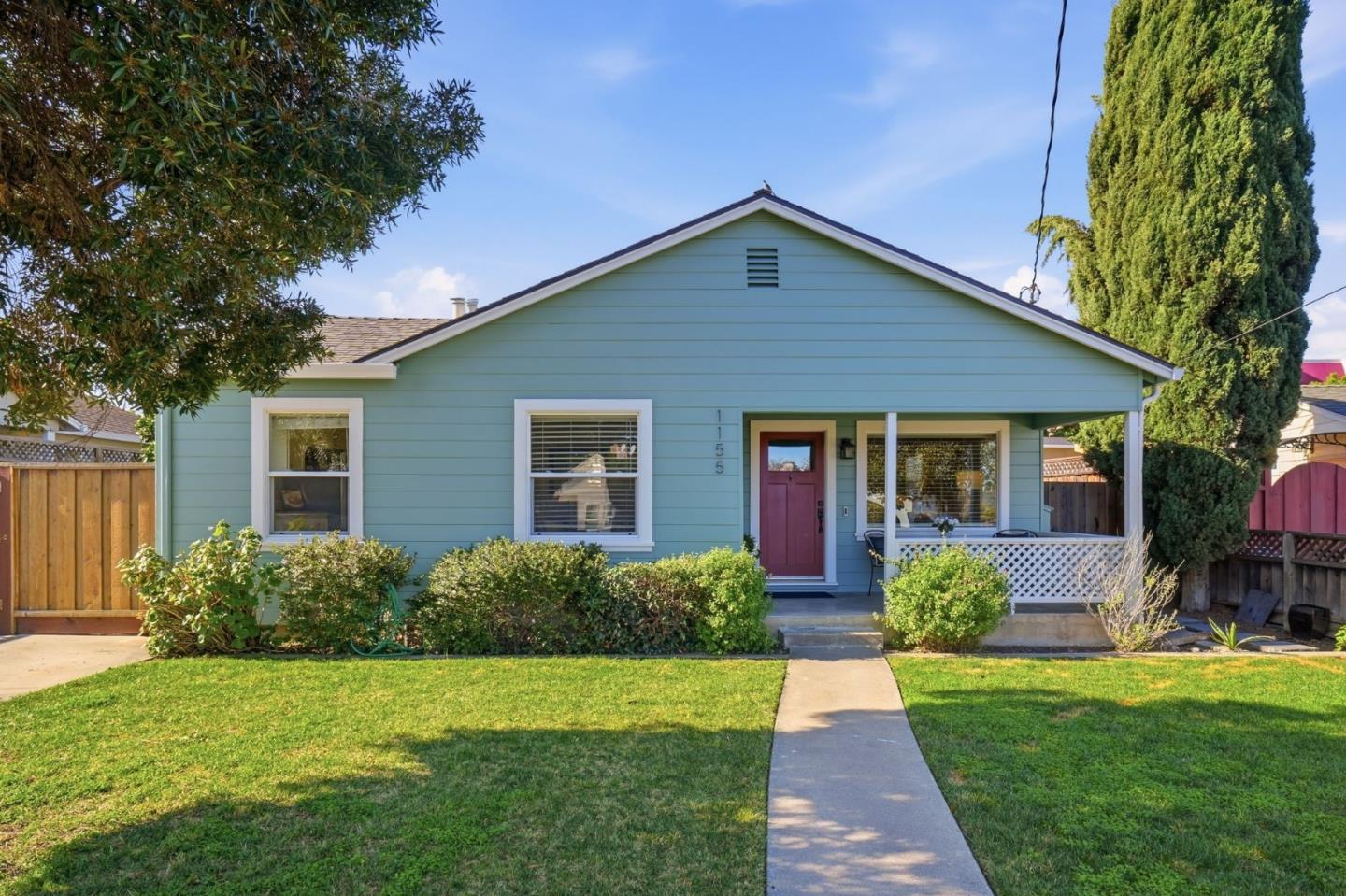 1155 Shamrock DR