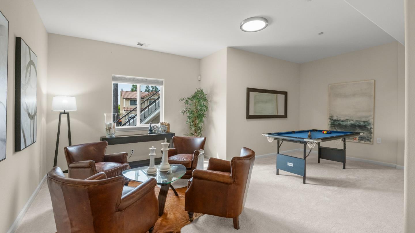 15855 Jackson Oaks Drive