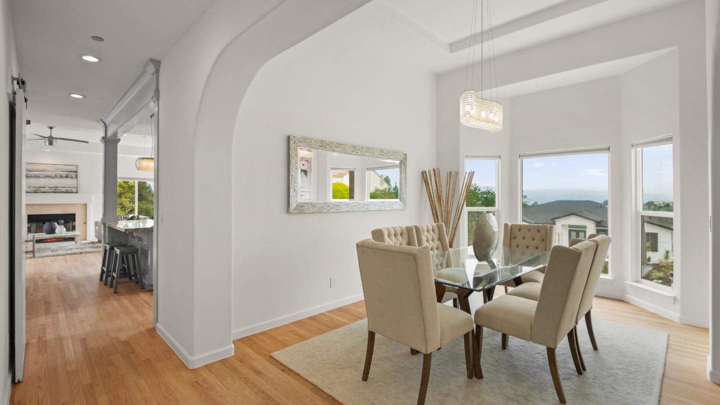 15855 Jackson Oaks Drive