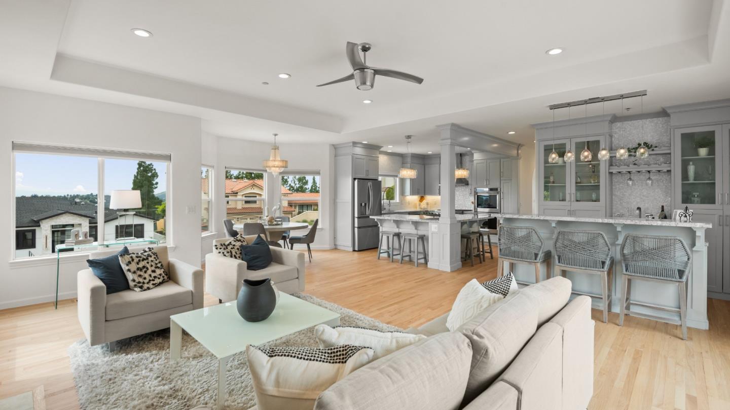 15855 Jackson Oaks Drive