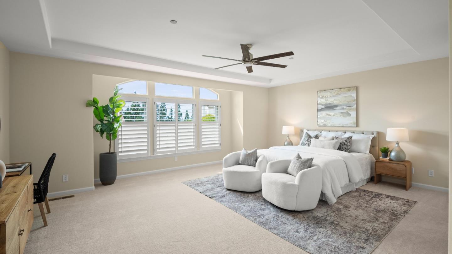 15855 Jackson Oaks Drive