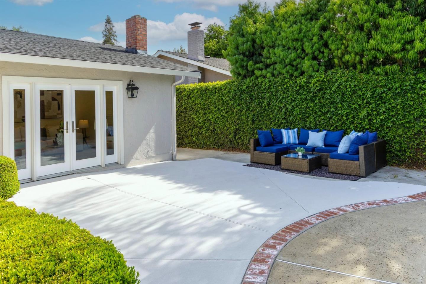 1611 Glenfield